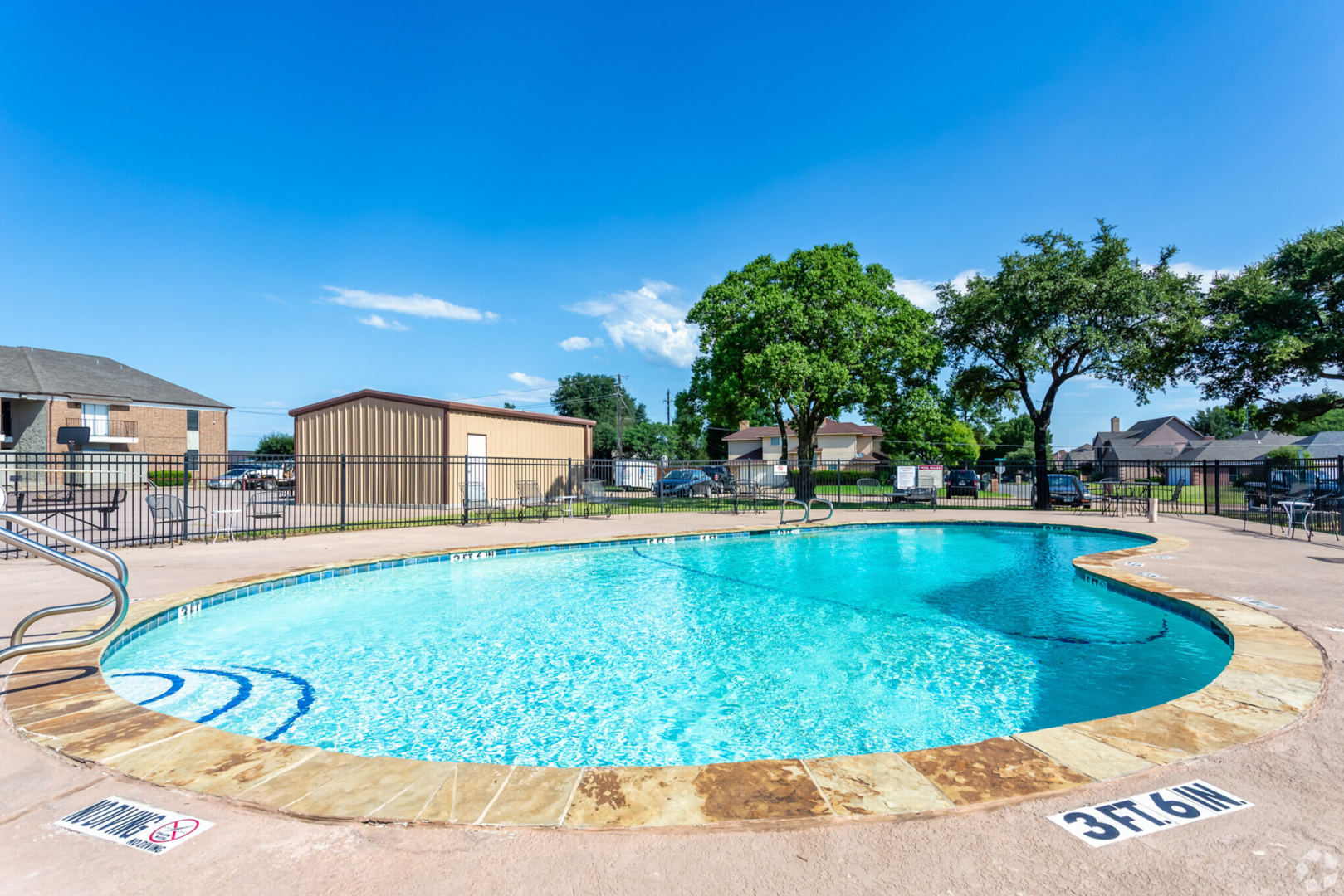 Highland Park Apartment Homes